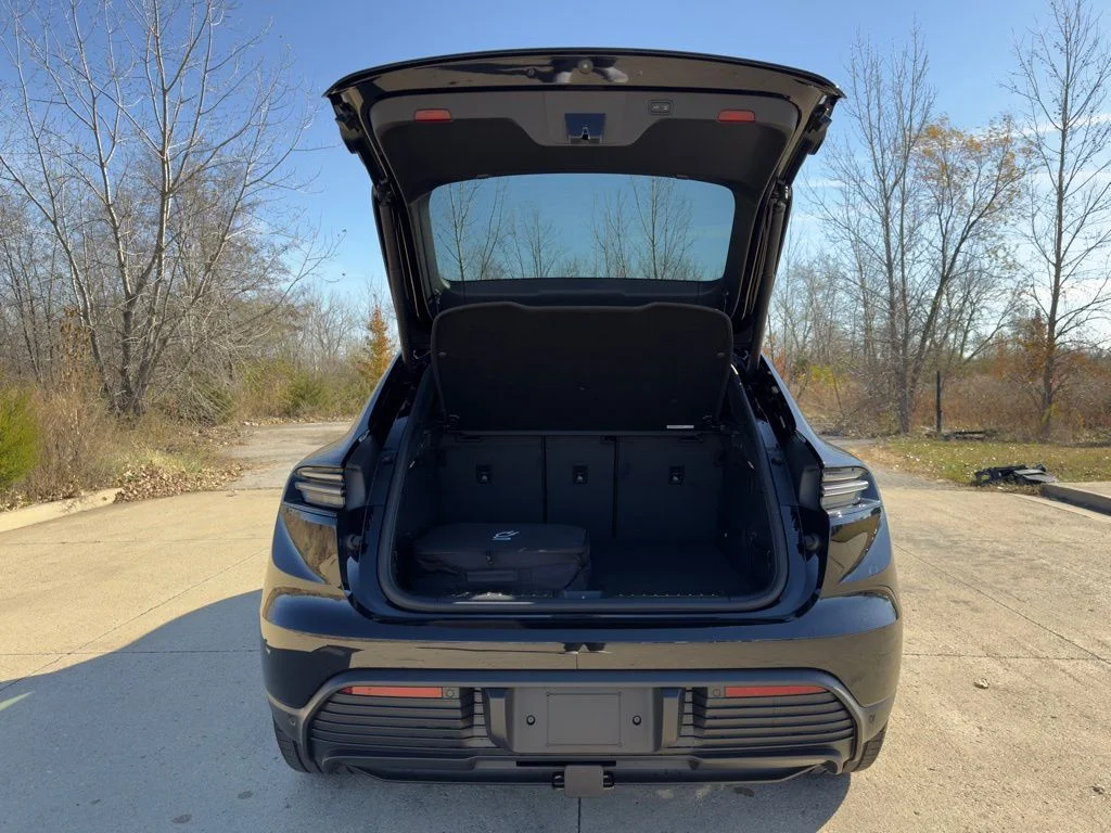 2025 Porsche Macan S - Photo 8