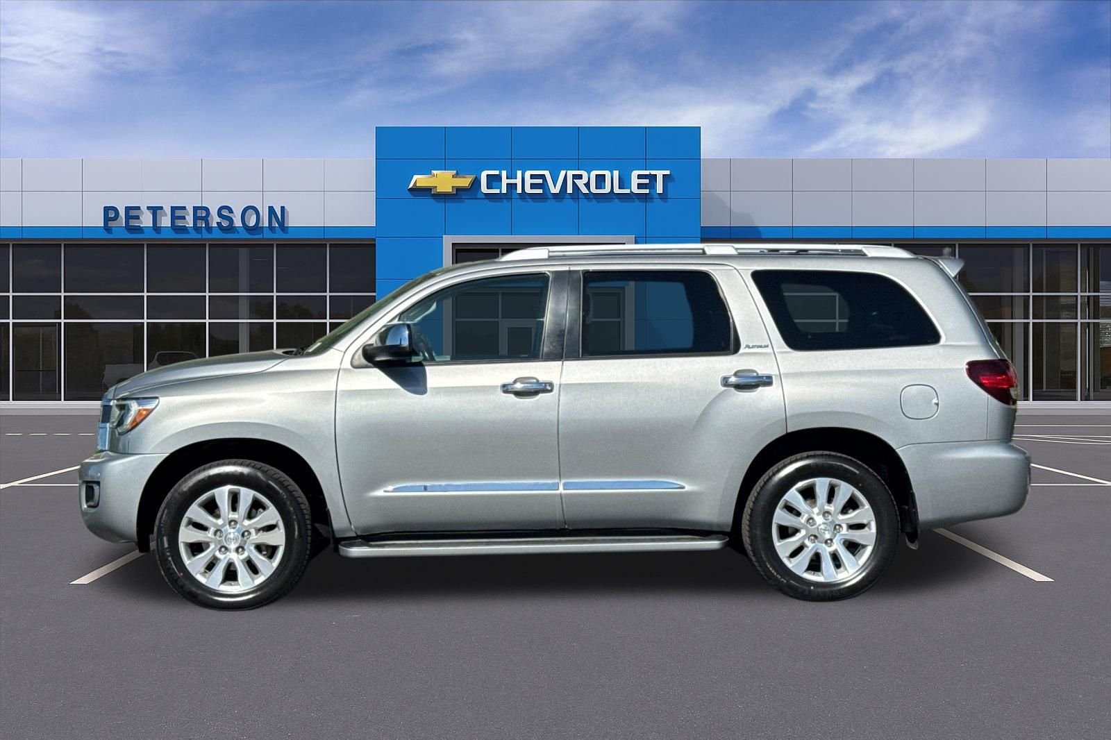 Used 2019 Silver Toyota Platinum image 7