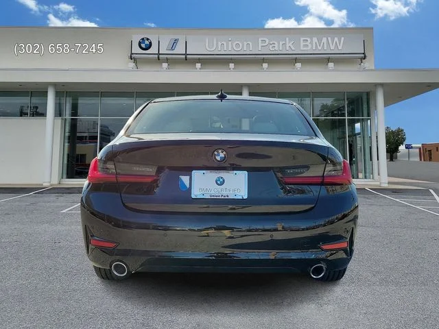 Used 2020 Jet Black BMW 330i xDrive image 5