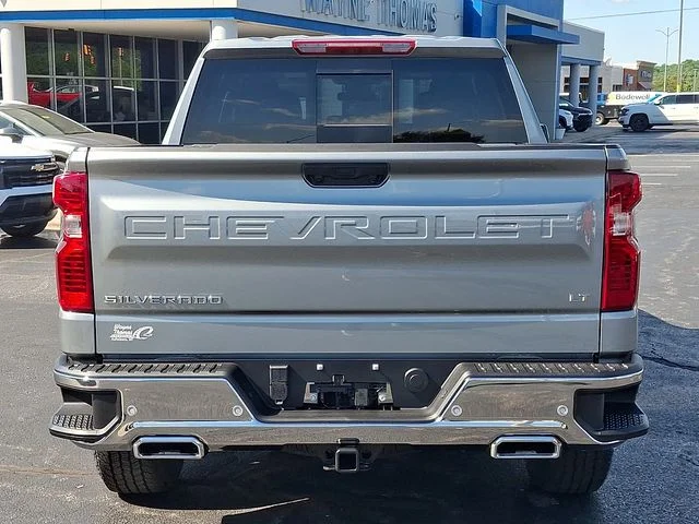 New 2026 Gray Chevrolet LT image 5