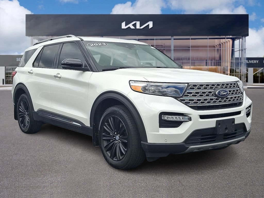 2023 Ford Explorer Limited High Package 4WD's photo