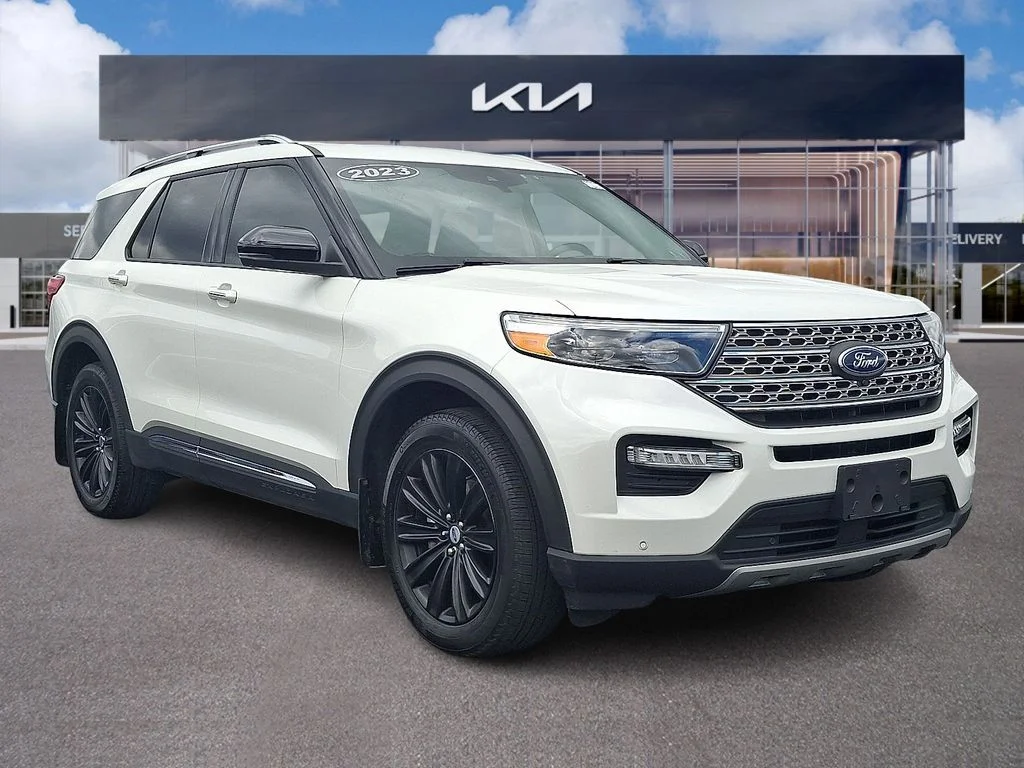 2023 Ford Explorer Limited High Package 4WD's photo