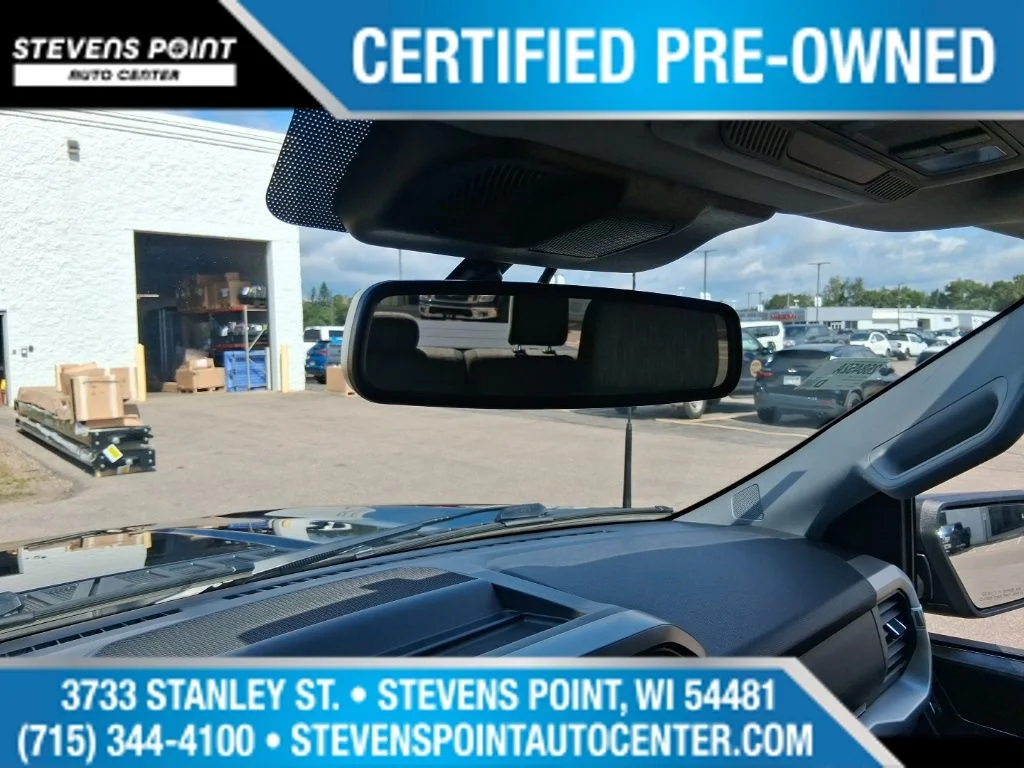 Used 2023 Black Metallic Ford XLT image 29