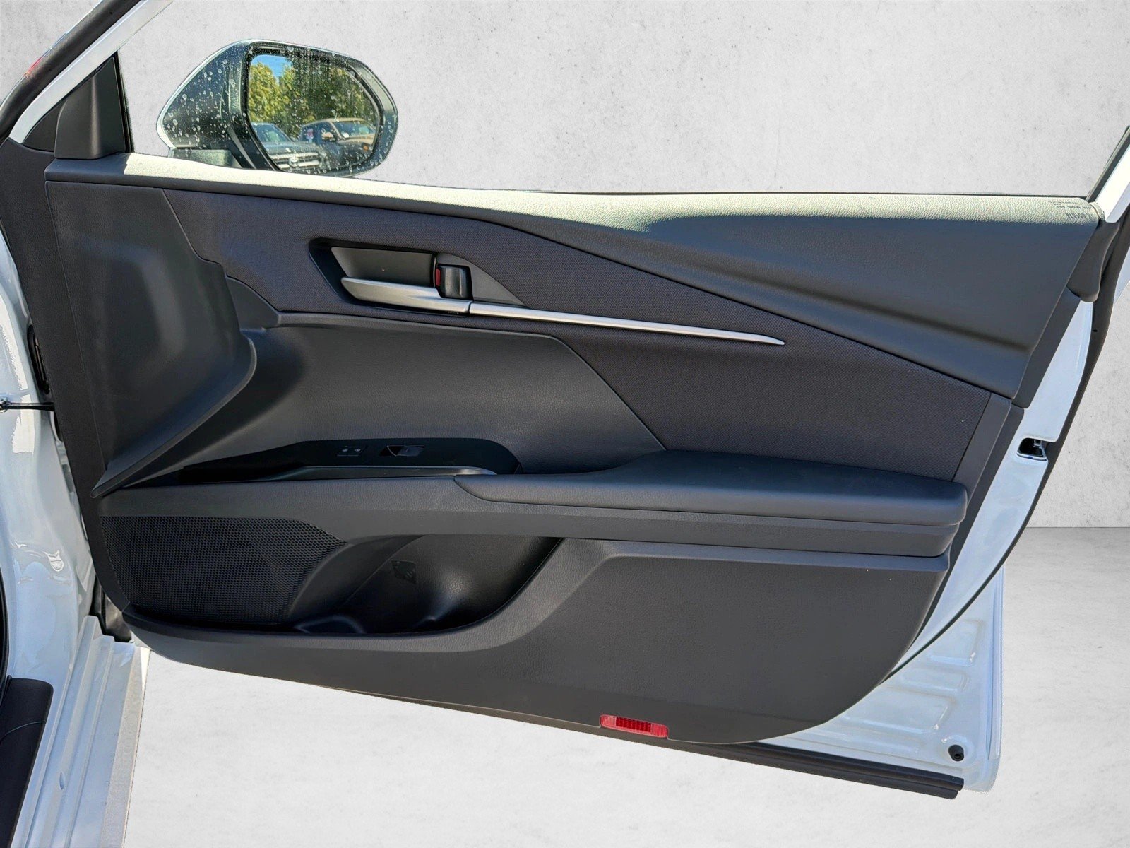 New 2026 Ice Cap Toyota LE image 14