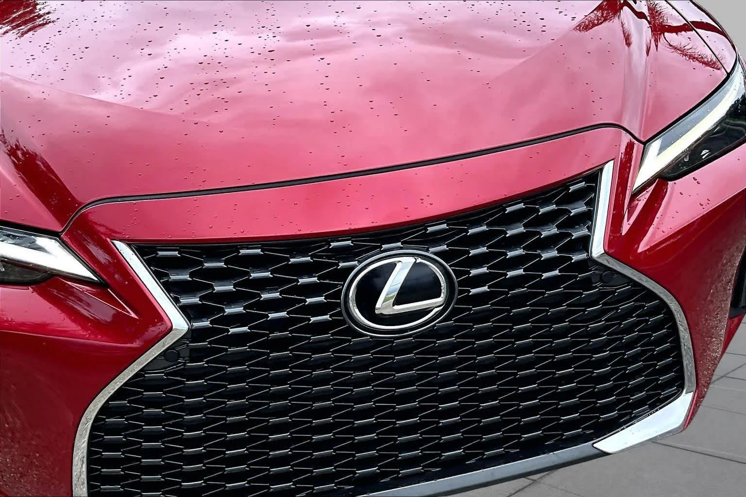 Used 2023 Matador Red Mica Lexus  image 30