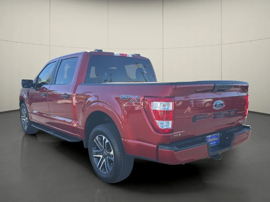 Used 2023 Red Ford XL image 5