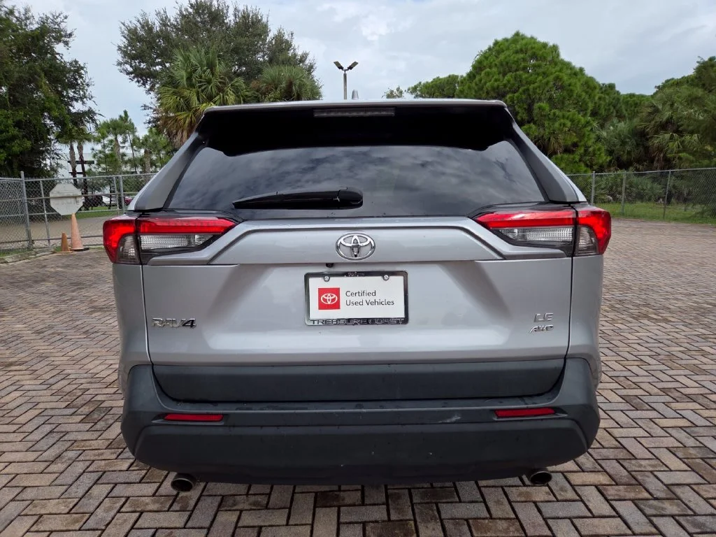 Certified Used 2024 Silver Toyota LE image 10