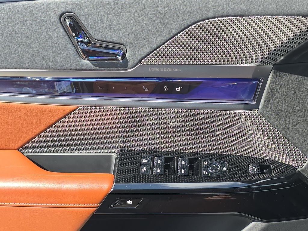 Used 2025 Black BMW eDrive50 image 32
