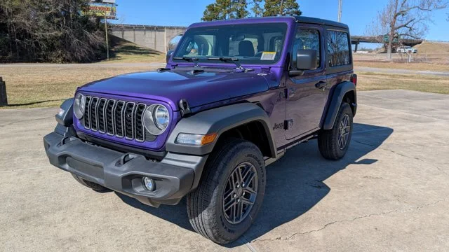 2026 Jeep Wrangler Sport's photo
