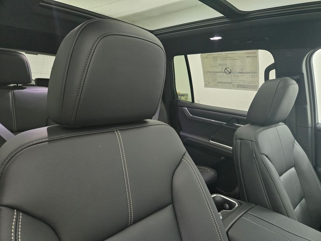 New 2026 Ebony Twilight Metallic GMC Elevation image 33