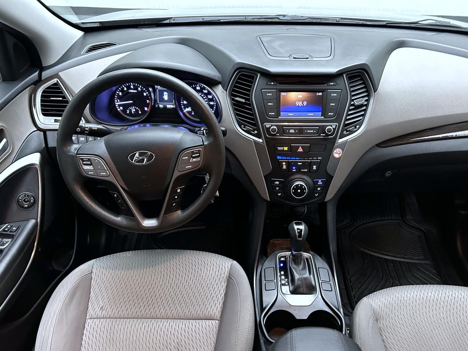 Used 2018 Gray Hyundai 2.4 Base image 14