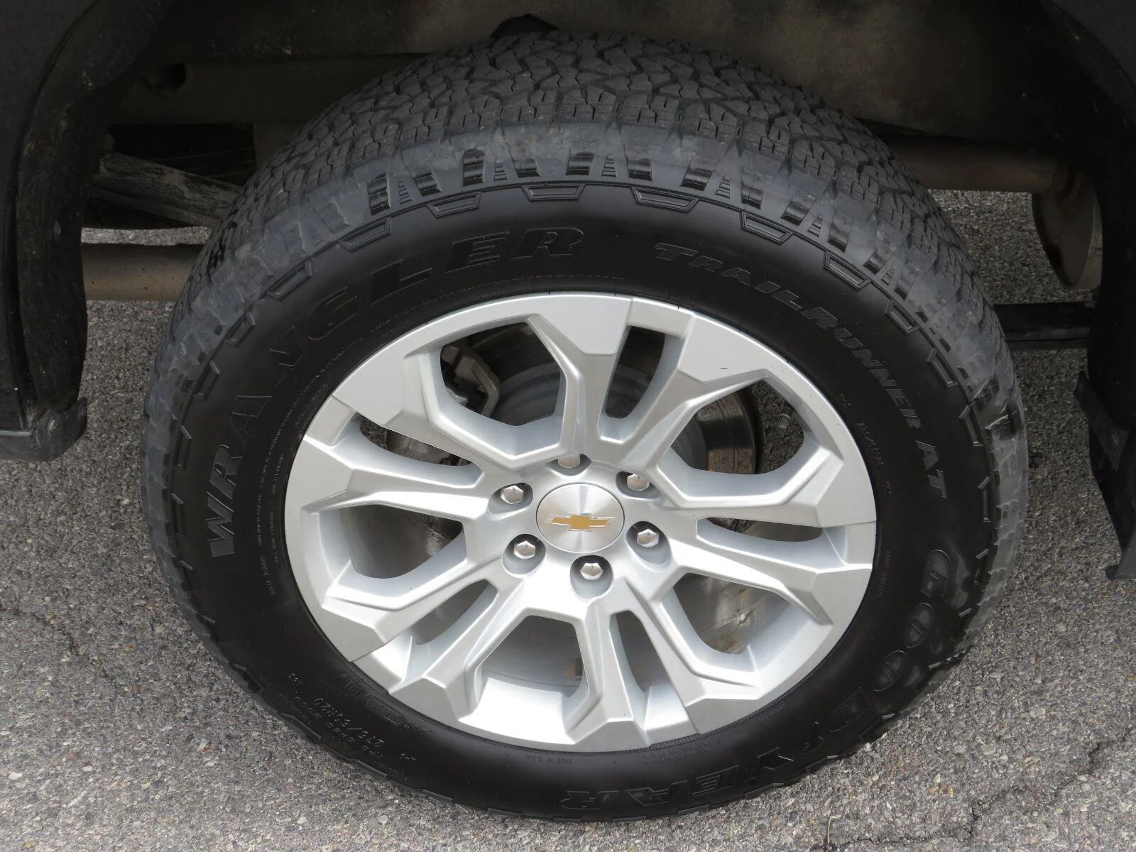 Used 2025 Black Chevrolet LTZ image 19