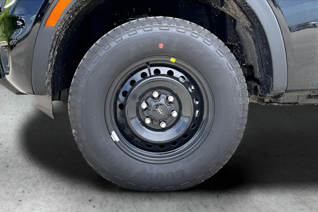 New 2026 Shadow Black Ford XL image 20