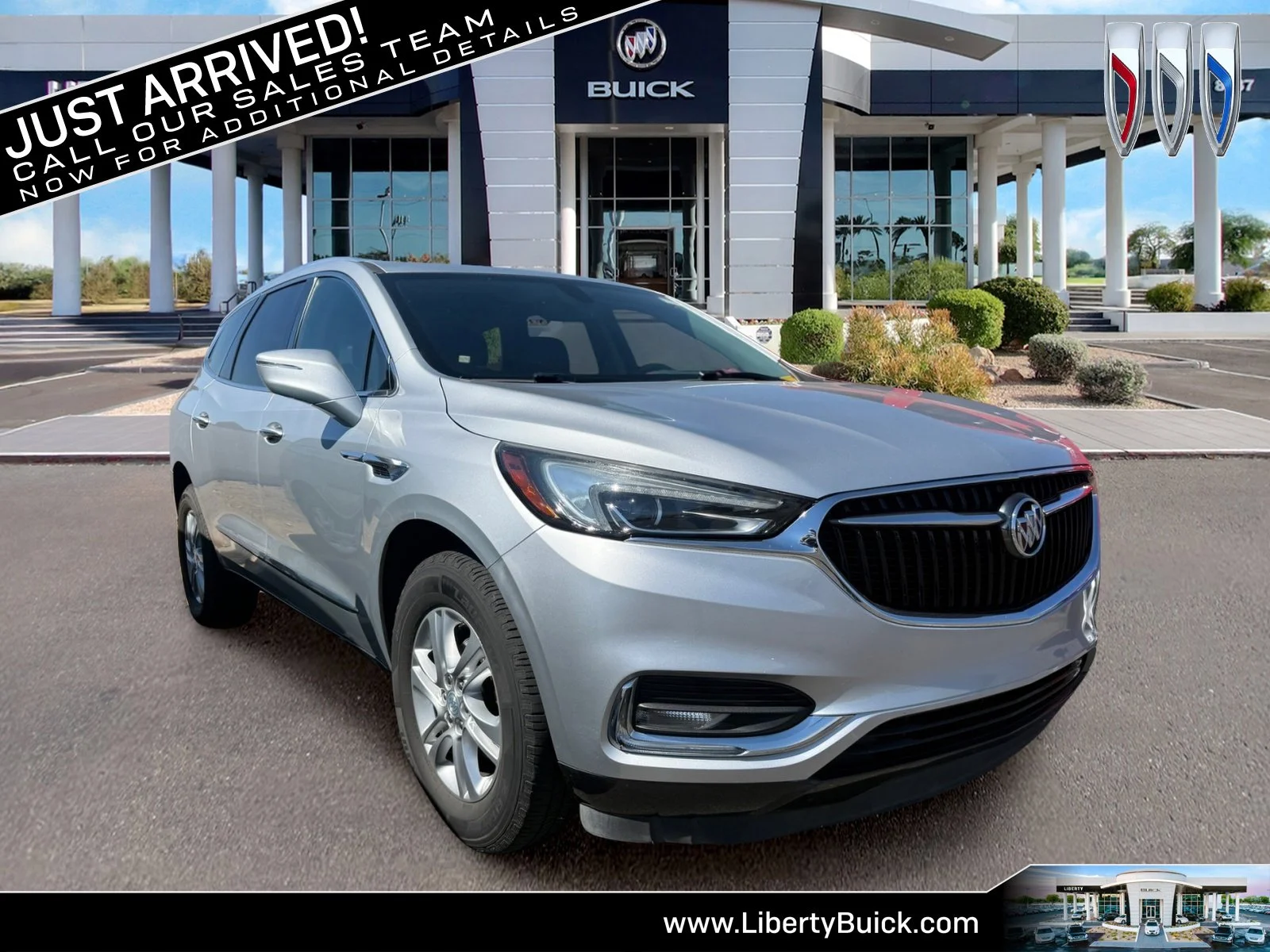 2018 Buick Enclave Essence's photo