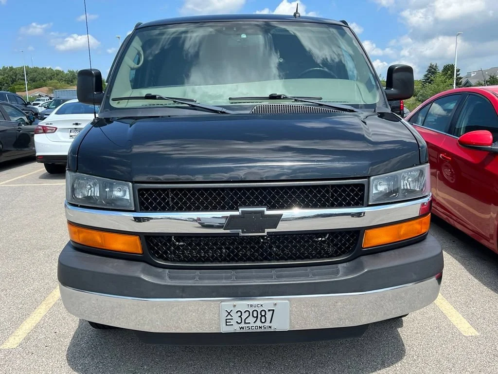 Used 2015 BLACK Chevrolet Work Van image 2