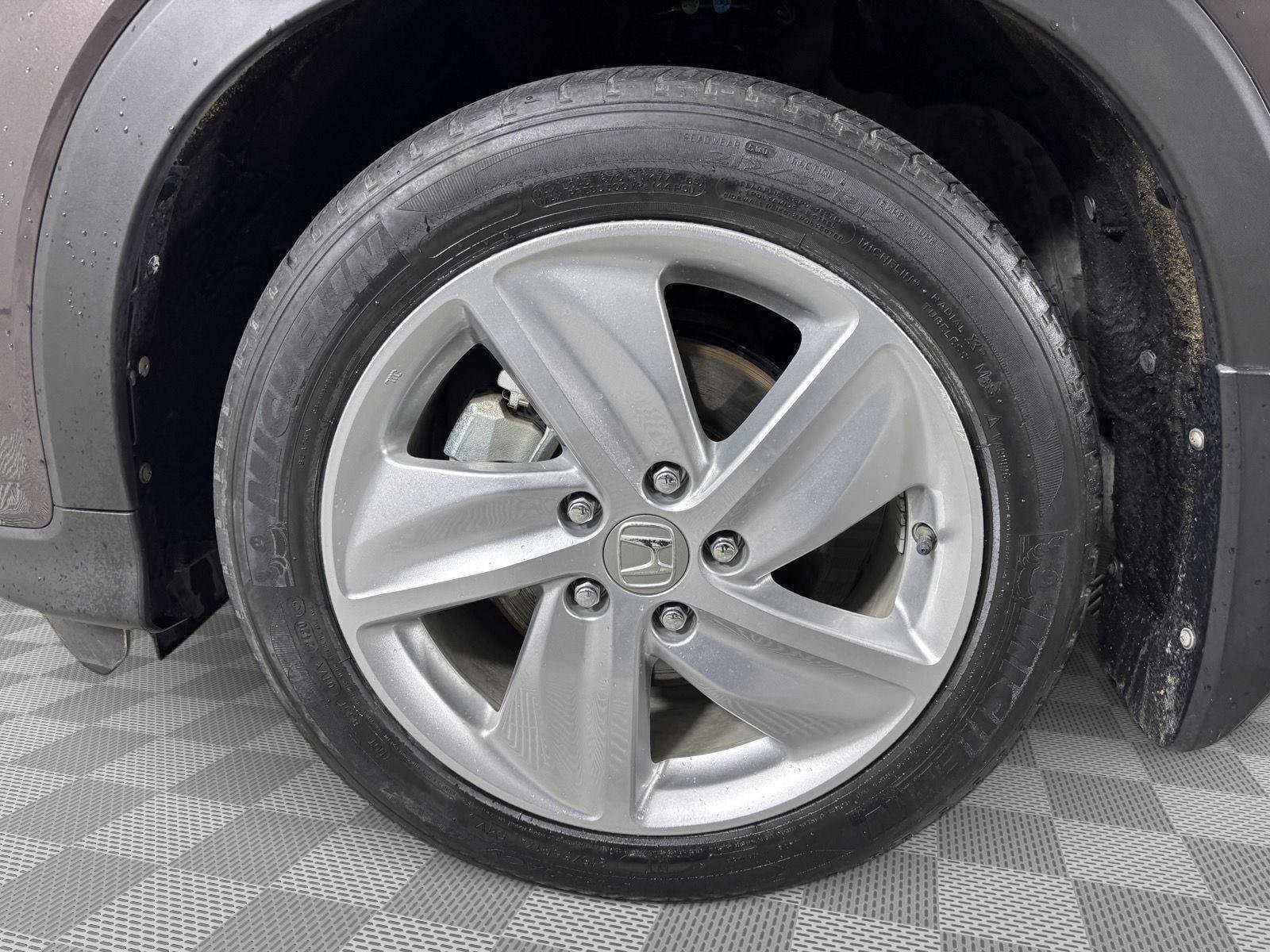 Used 2020 Midnight Amethyst Metallic Honda EX image 20