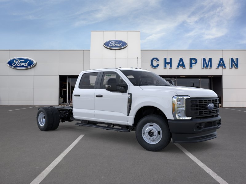 New 2026 Oxford White Ford F-350® XL image 7