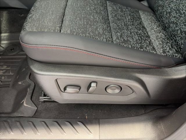 2026 Chevrolet Colorado Z71 - Photo 11