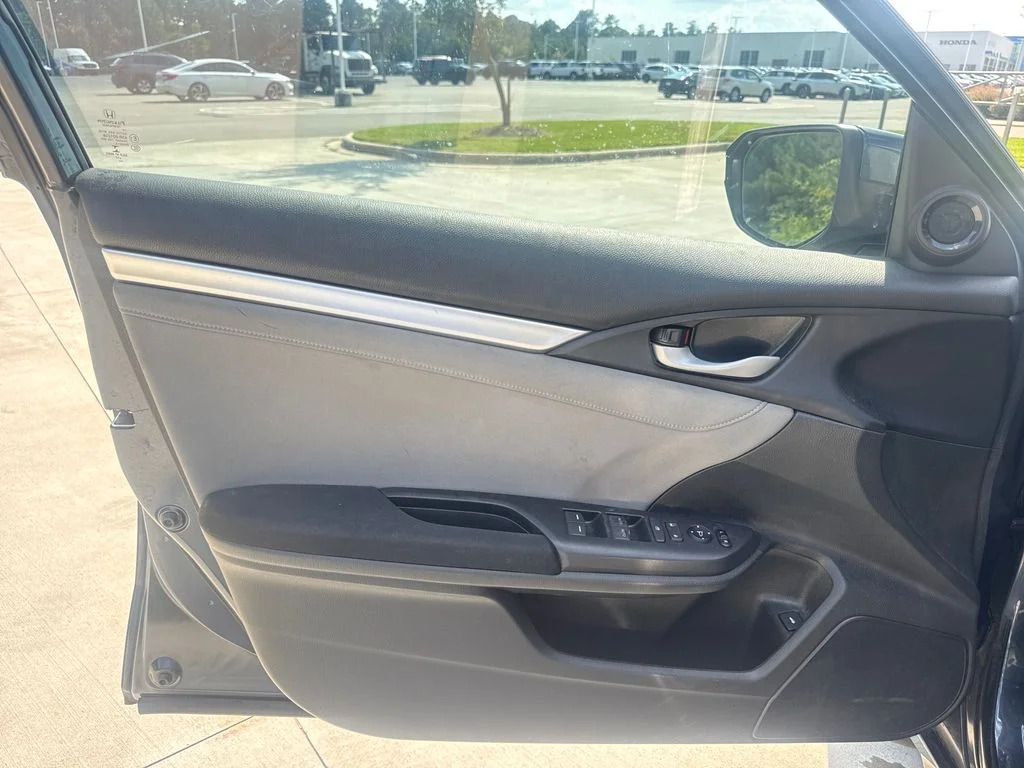 Certified Used 2017 Polished Metal Metallic Honda EX image 14