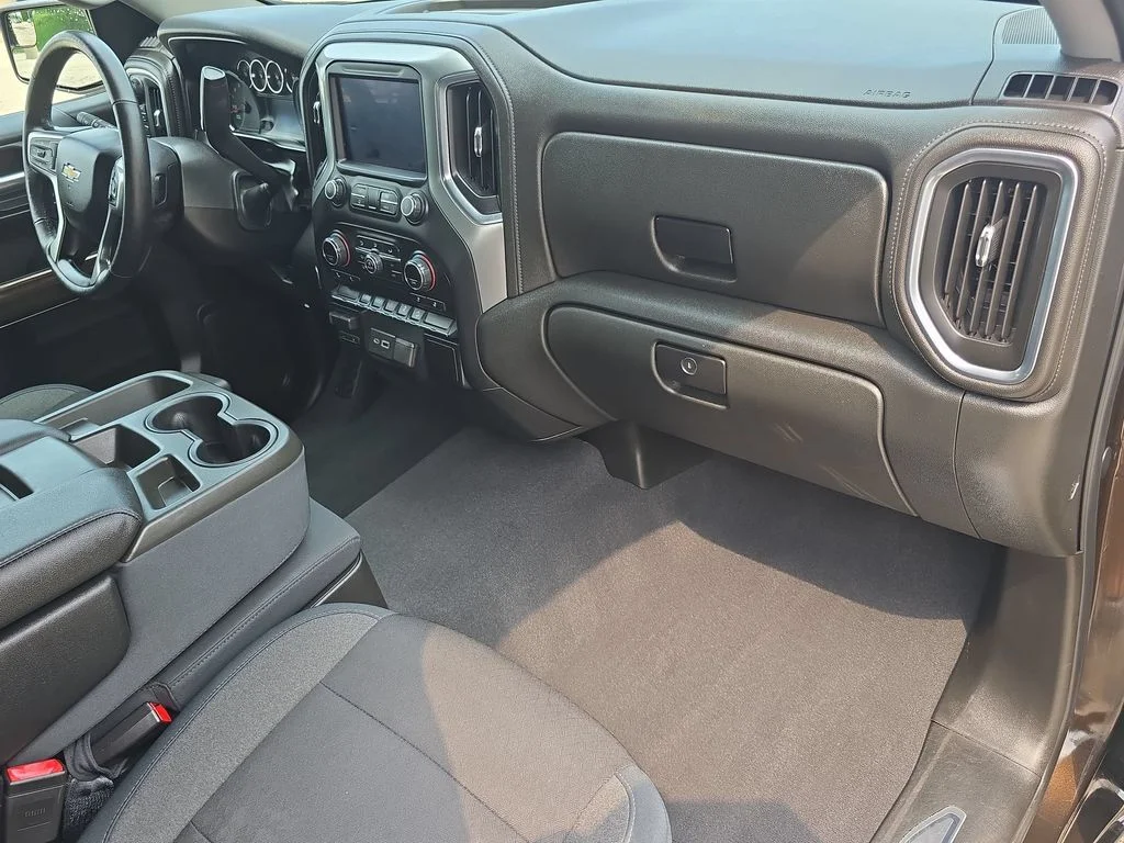 Used 2019 Brown Chevrolet LT image 39
