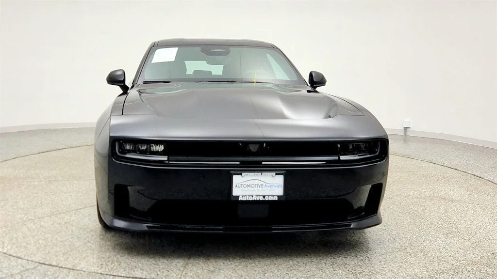 Used 2025 Diamond Black Crystal Pearlcoat Dodge R/T AWD image 2