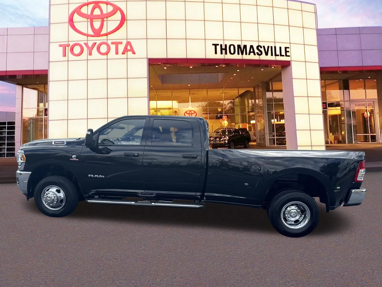 Used 2024 Diamond Black Crystal Pearlcoat Ram Big Horn image 8