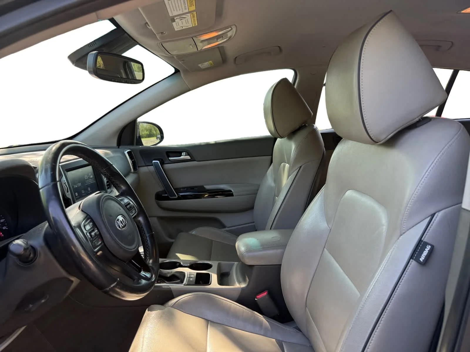 Used 2018 Black Cherry Kia EX image 11