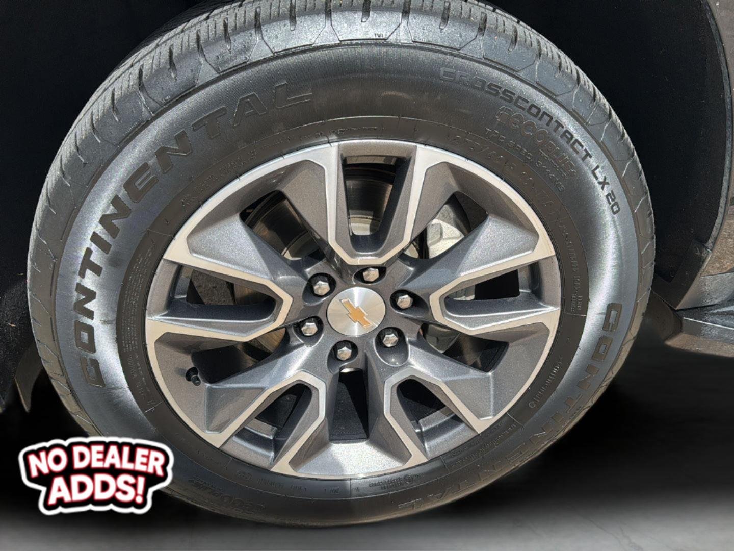 Used 2022 Black Chevrolet High Country image 31