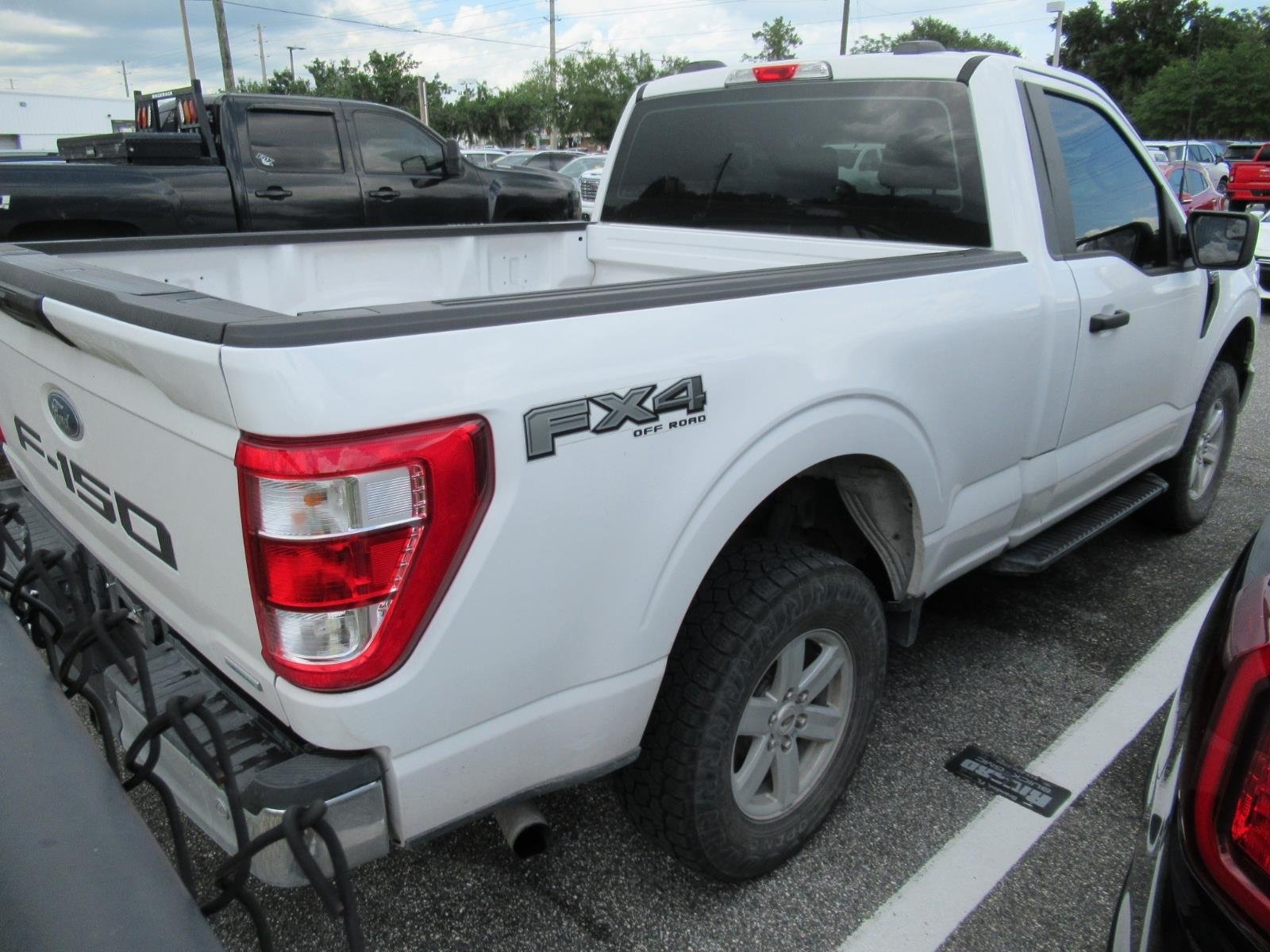 Used 2021 White Ford XL image 3