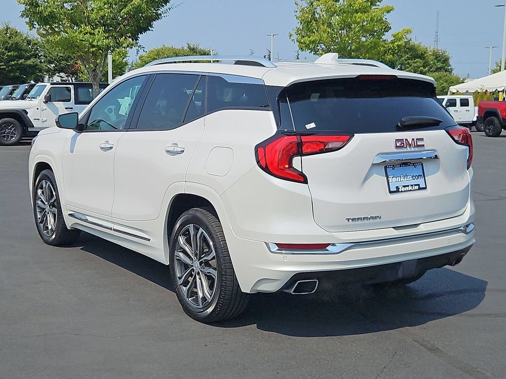 Used 2020 White Frost Tricoat GMC Denali image 4
