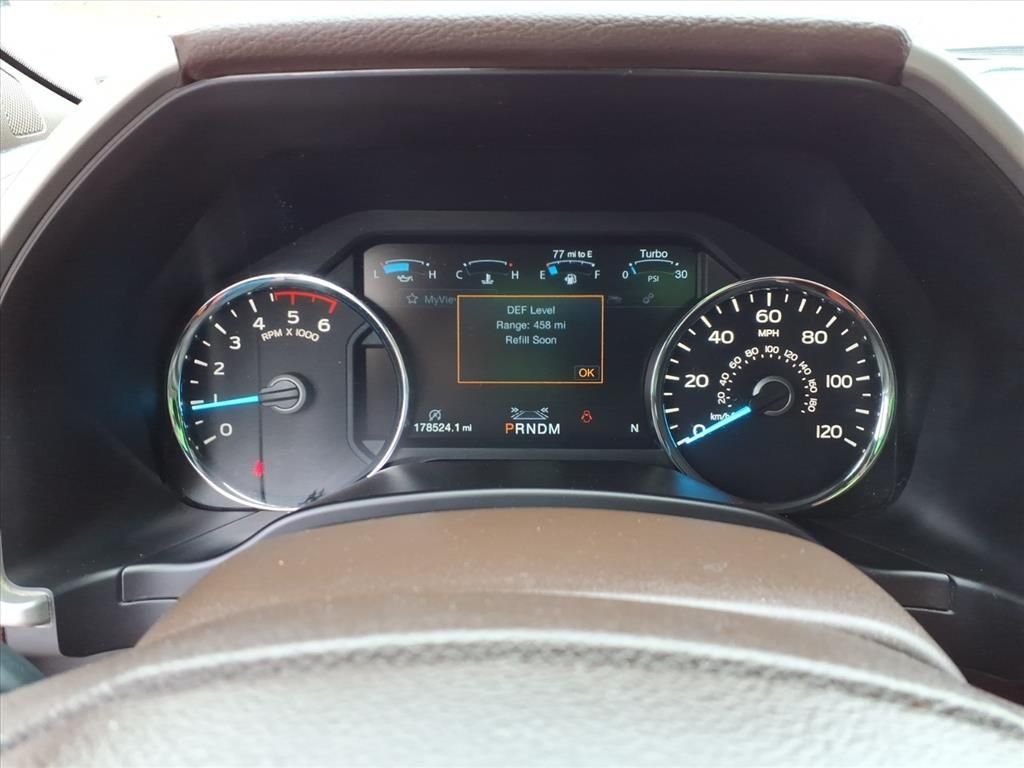Used 2018 White Platinum Clearcoat Metallic Ford King Ranch image 18