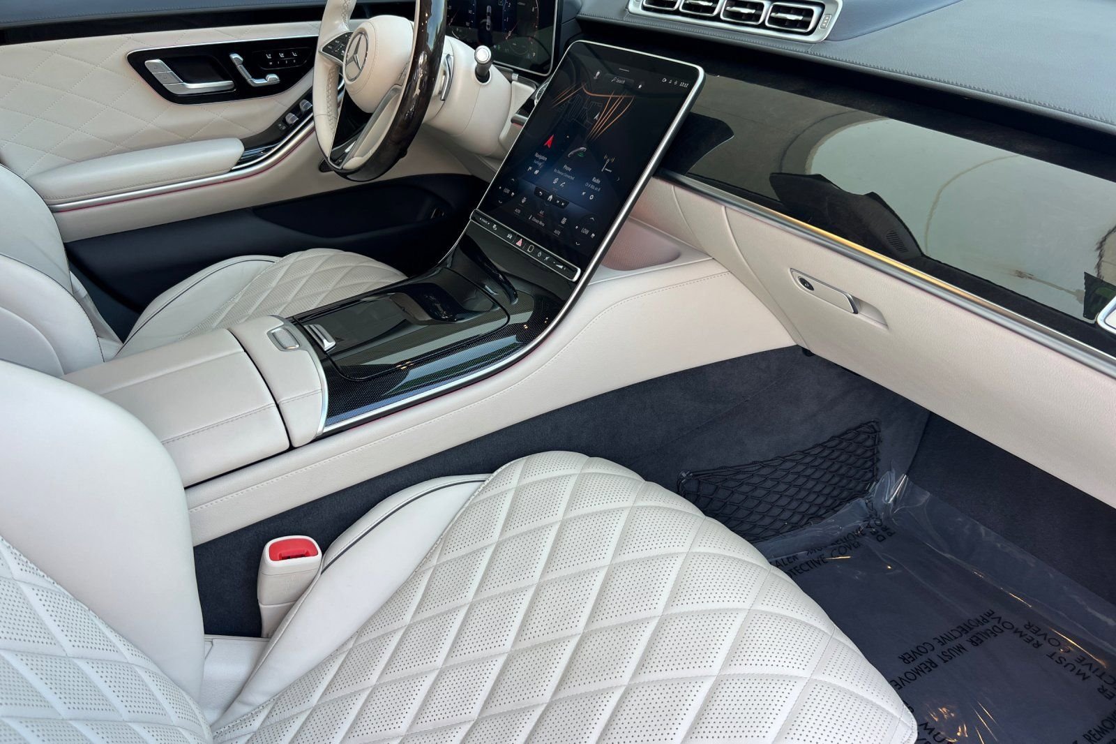 Used 2022  Mercedes-Benz S 580 image 18