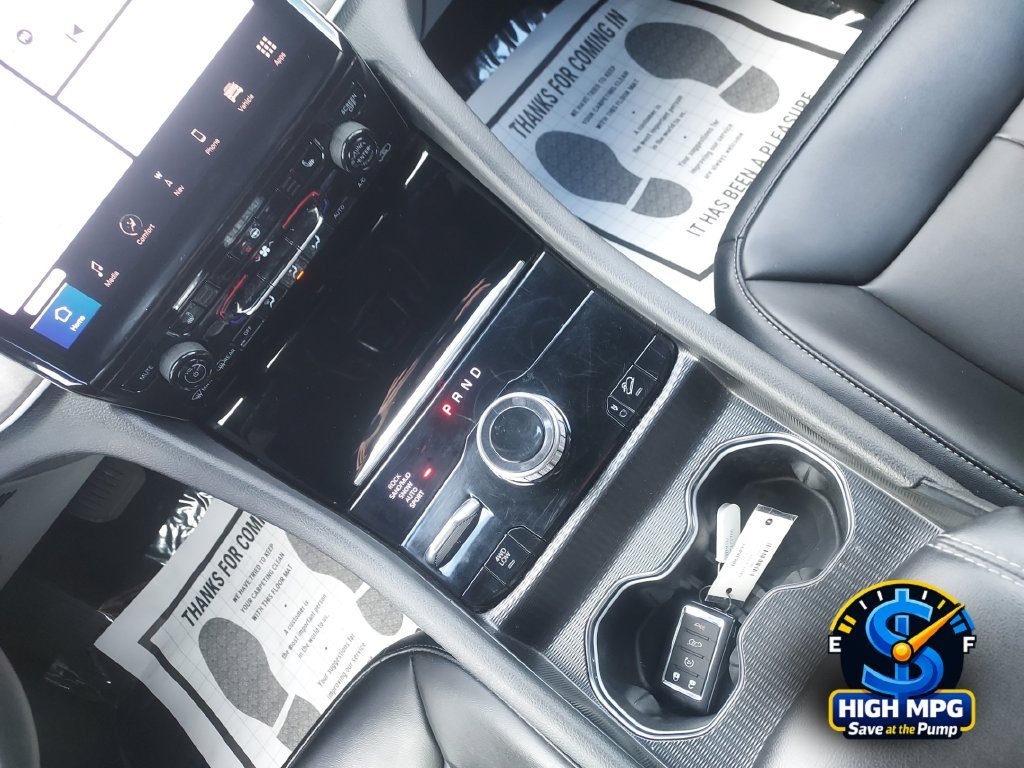 Used 2024 White Jeep 4xe image 17