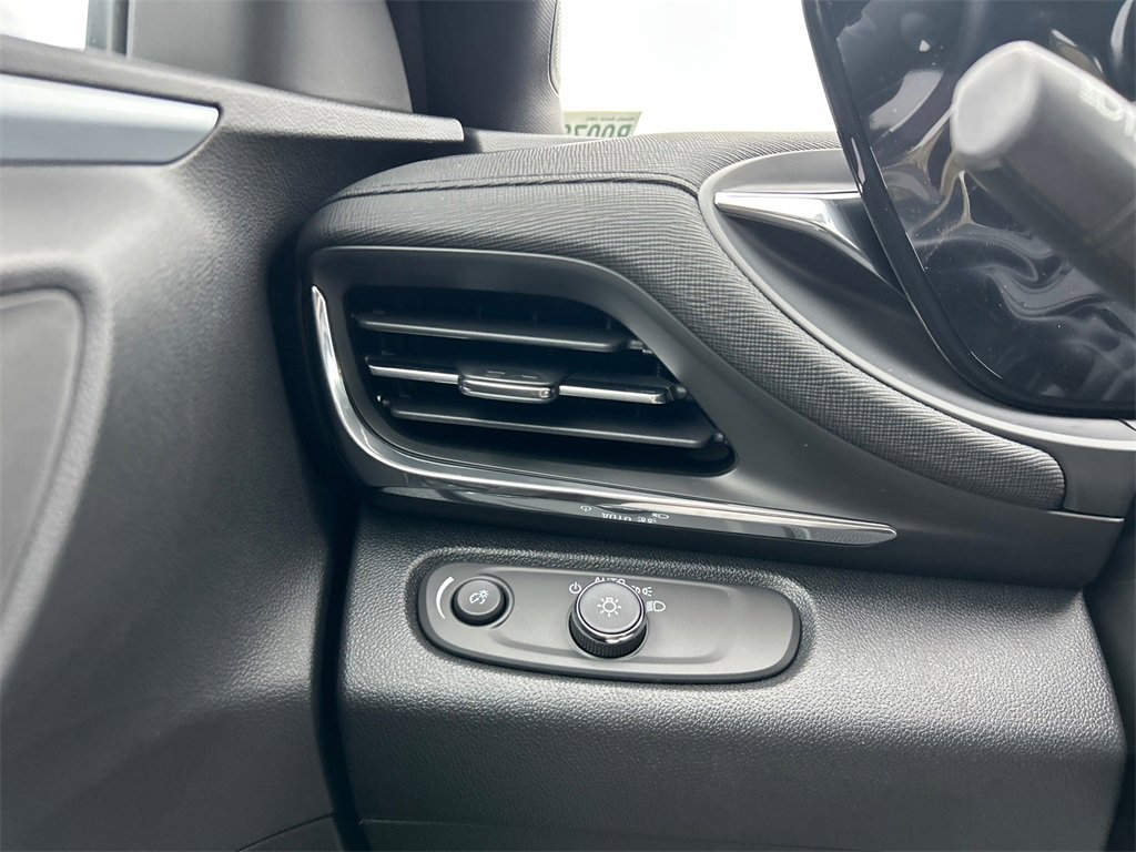 2026 BUICK ENVISTA - Image 16