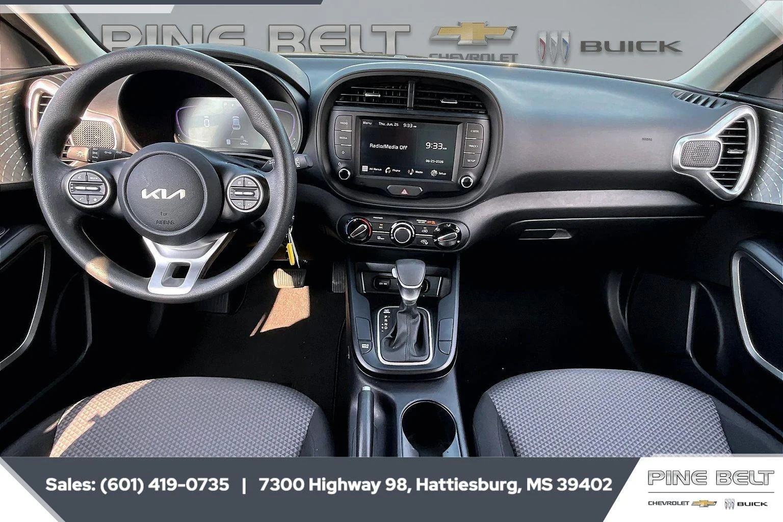 Used 2024 Snow White Pearl Kia LX image 13