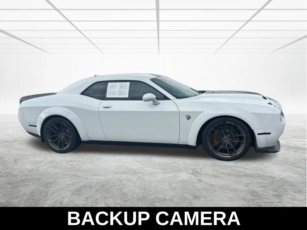 Used 2019 White Dodge SRT Hellcat Widebody image 4