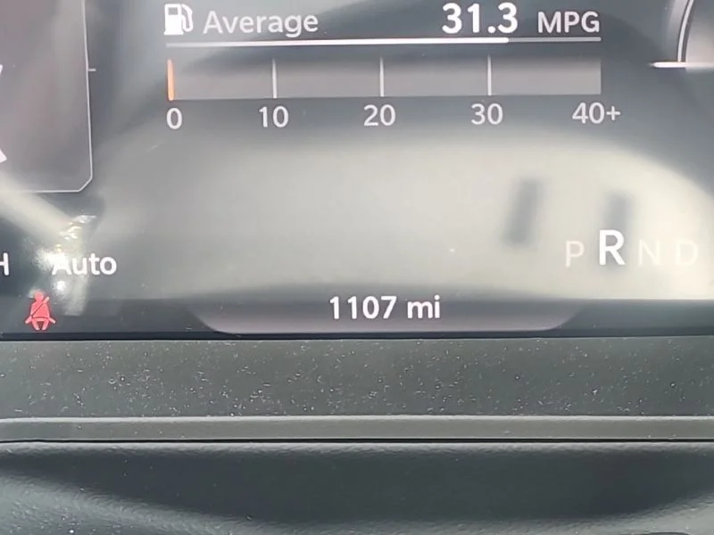 Used 2026 White Jeep Laredo image 7