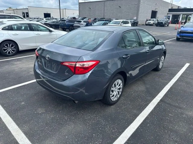 Used 2018 Gray Toyota LE image 7