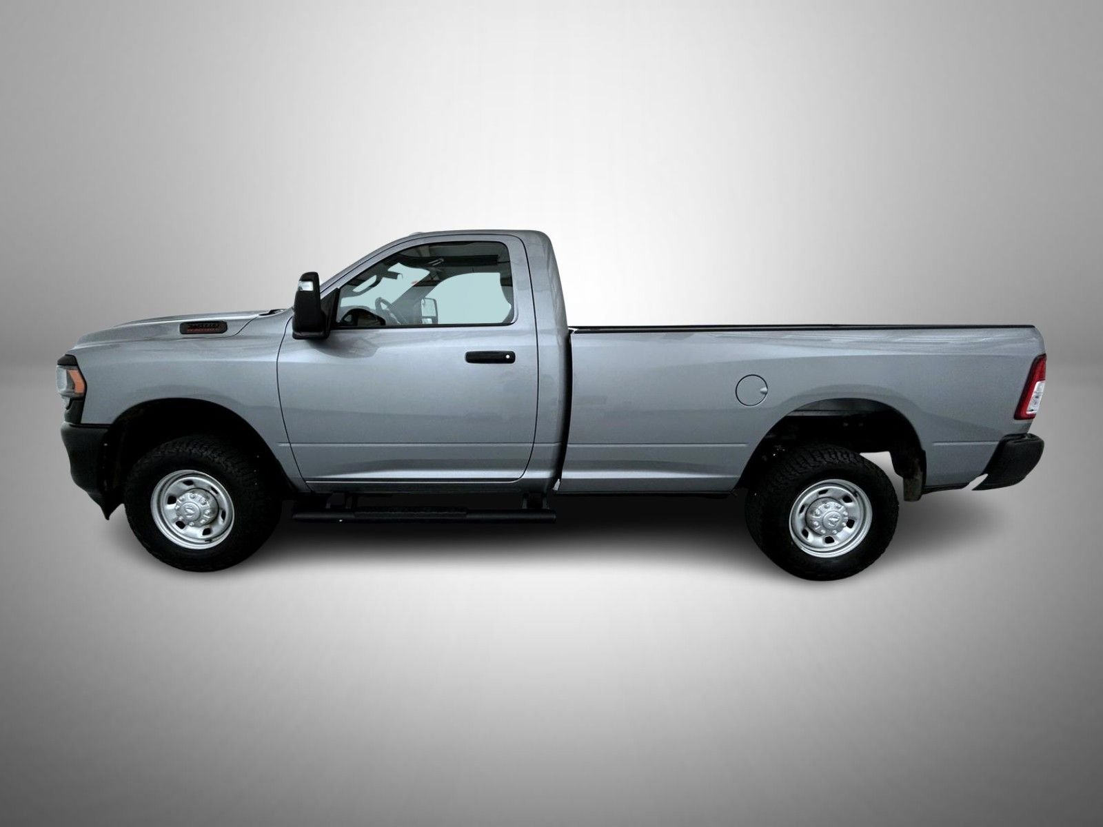 Certified Used 2024 Silver Ram Tradesman image 8