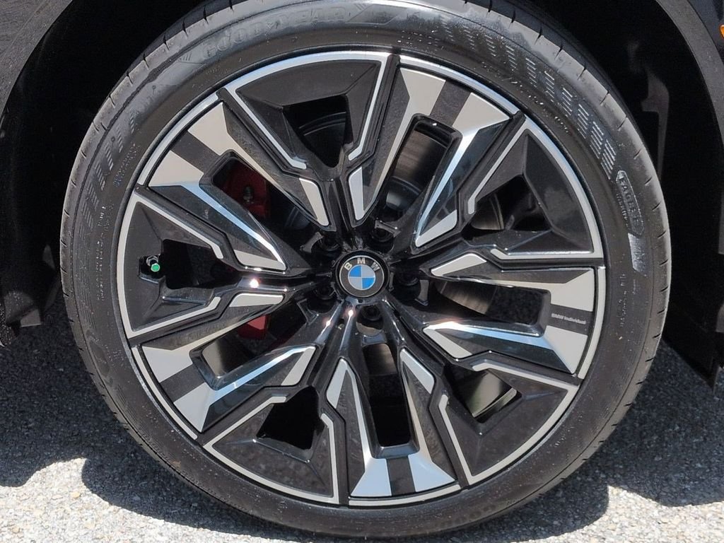 New 2026 Black Sapphire Metallic BMW 30 xDrive image 11