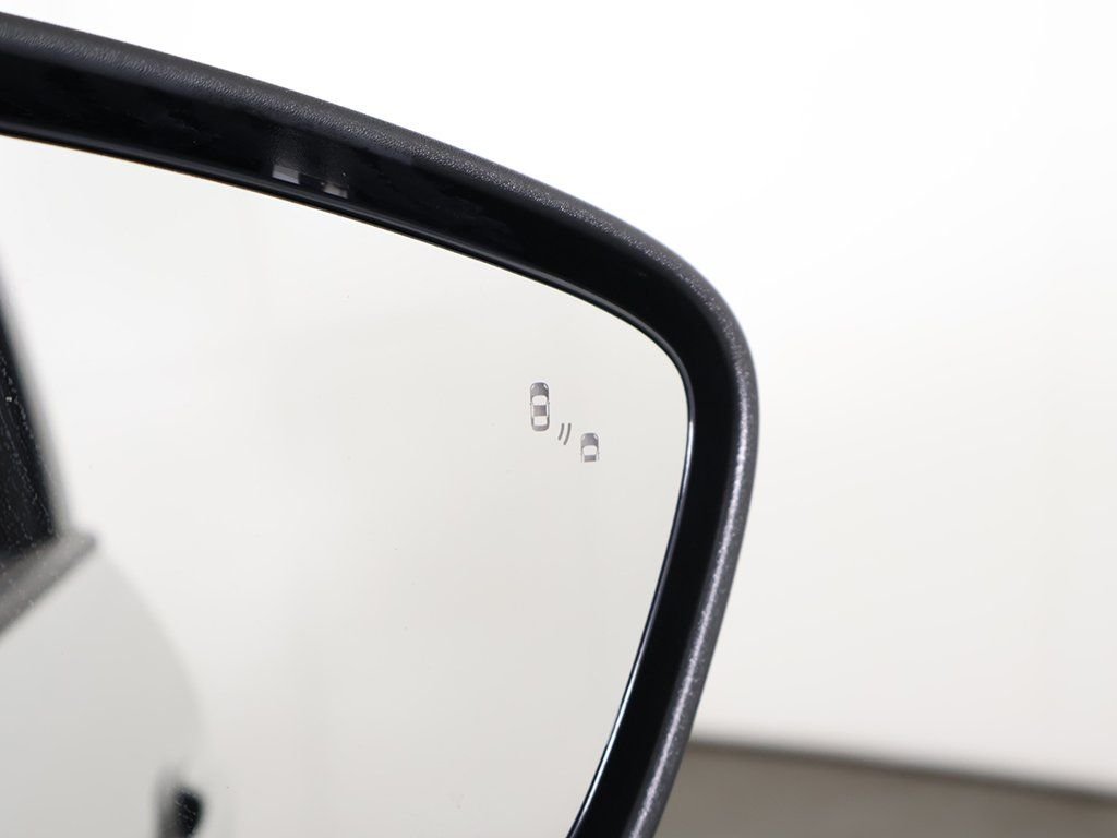 2024 Ford Escape ST-Line Select - Photo 38