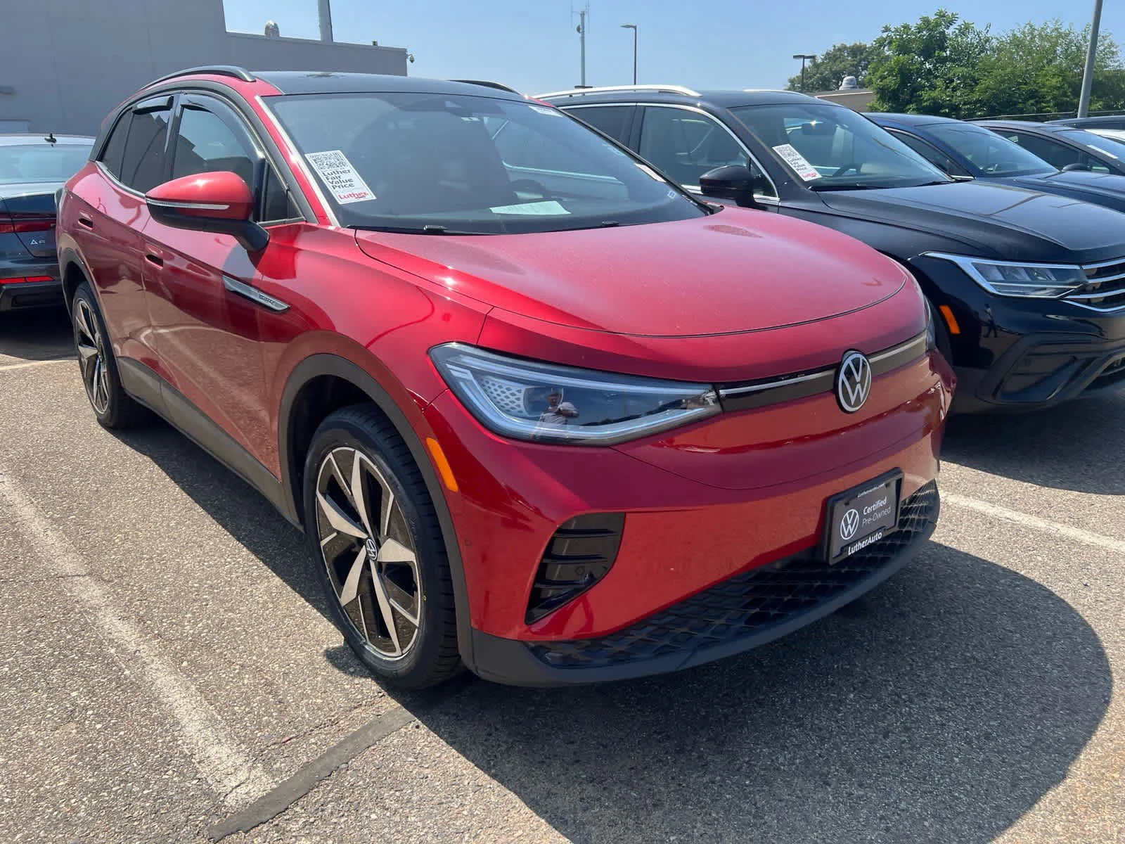 Certified 2024 Volkswagen ID.4 PRO S with VIN 1V2WSPE86RC017536 for sale in Minneapolis, MN