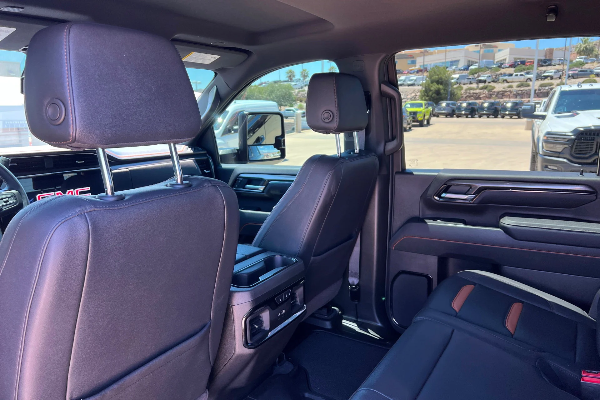 Used 2025 Onyx Black GMC AT4 image 19