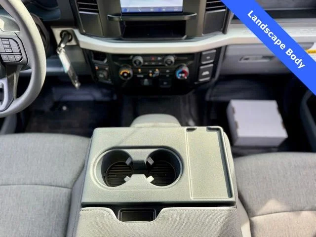 2025 Ford F-550 Super Duty Chassis Cab XL - Photo 20