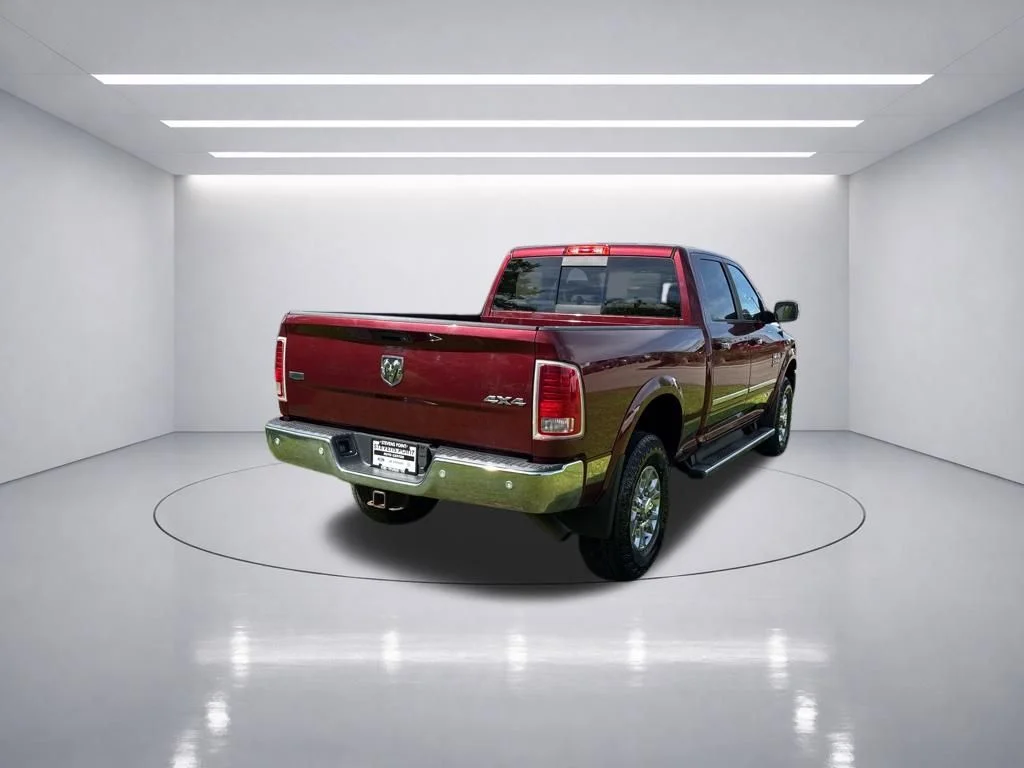 Used 2017 Delmonico Red Pearlcoat Ram Laramie image 7