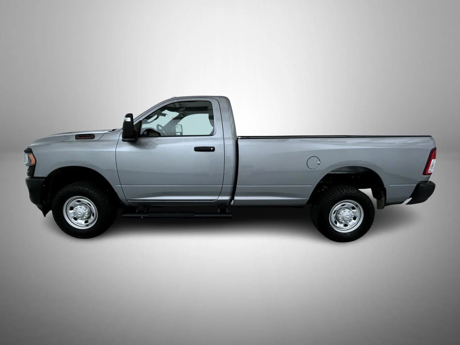 Certified Used 2024 Silver Ram Tradesman image 8