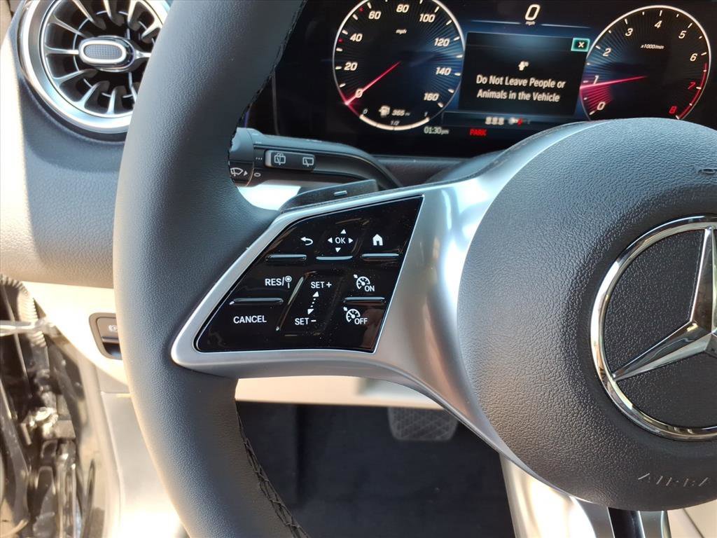 New 2026 Night Black Mercedes-Benz GLB 250 image 15