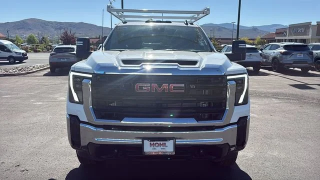 2026 GMC Sierra 3500 Chassis Cab Pro - Photo 8