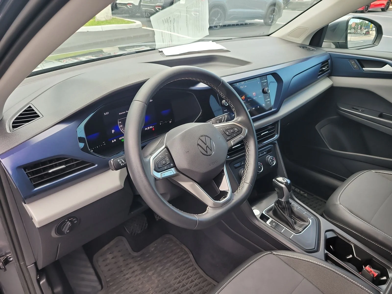 Used 2022 Gray Volkswagen 1.5T SE image 17