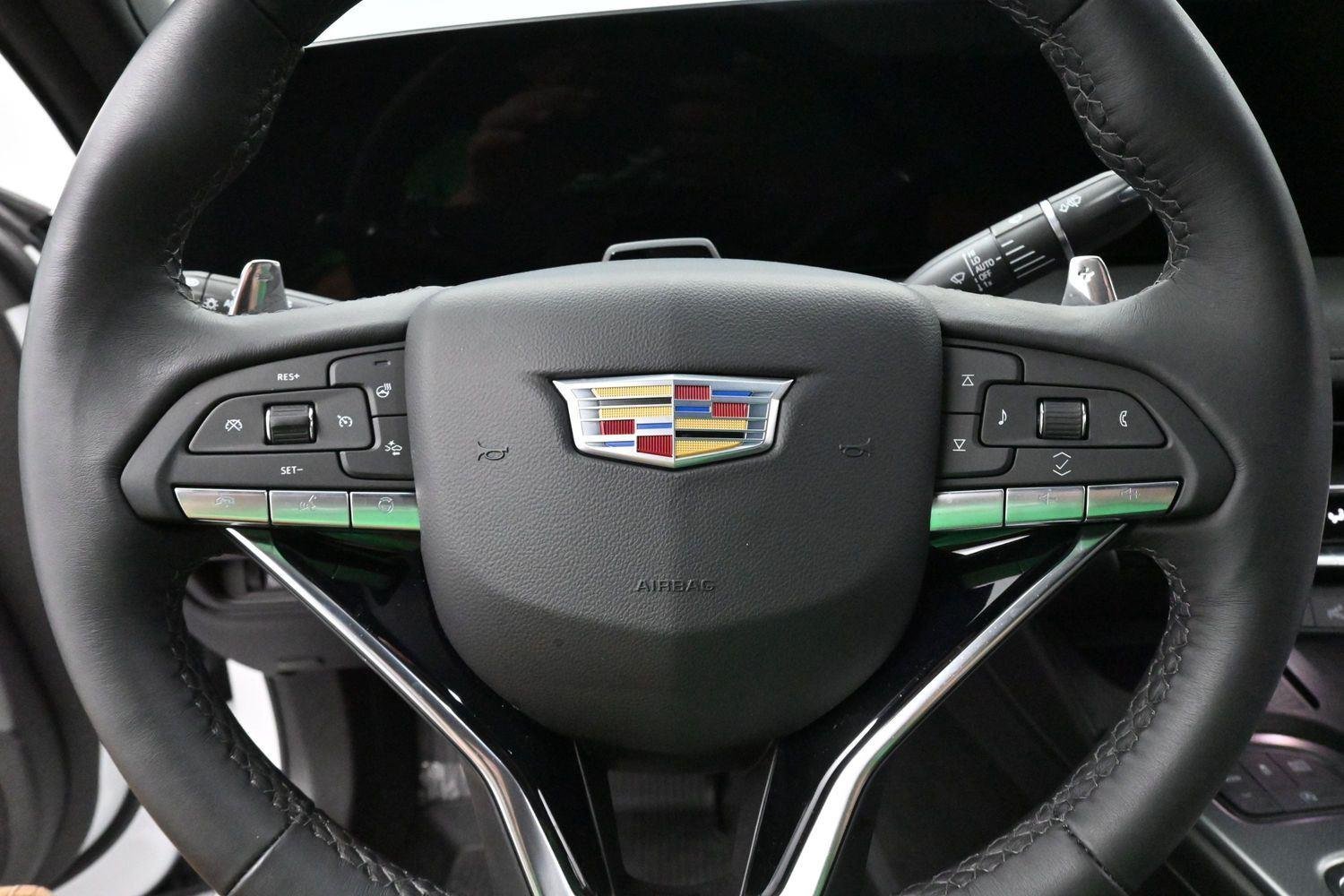 Used 2025 Crystal White Tricoat Cadillac Premium Luxury image 17
